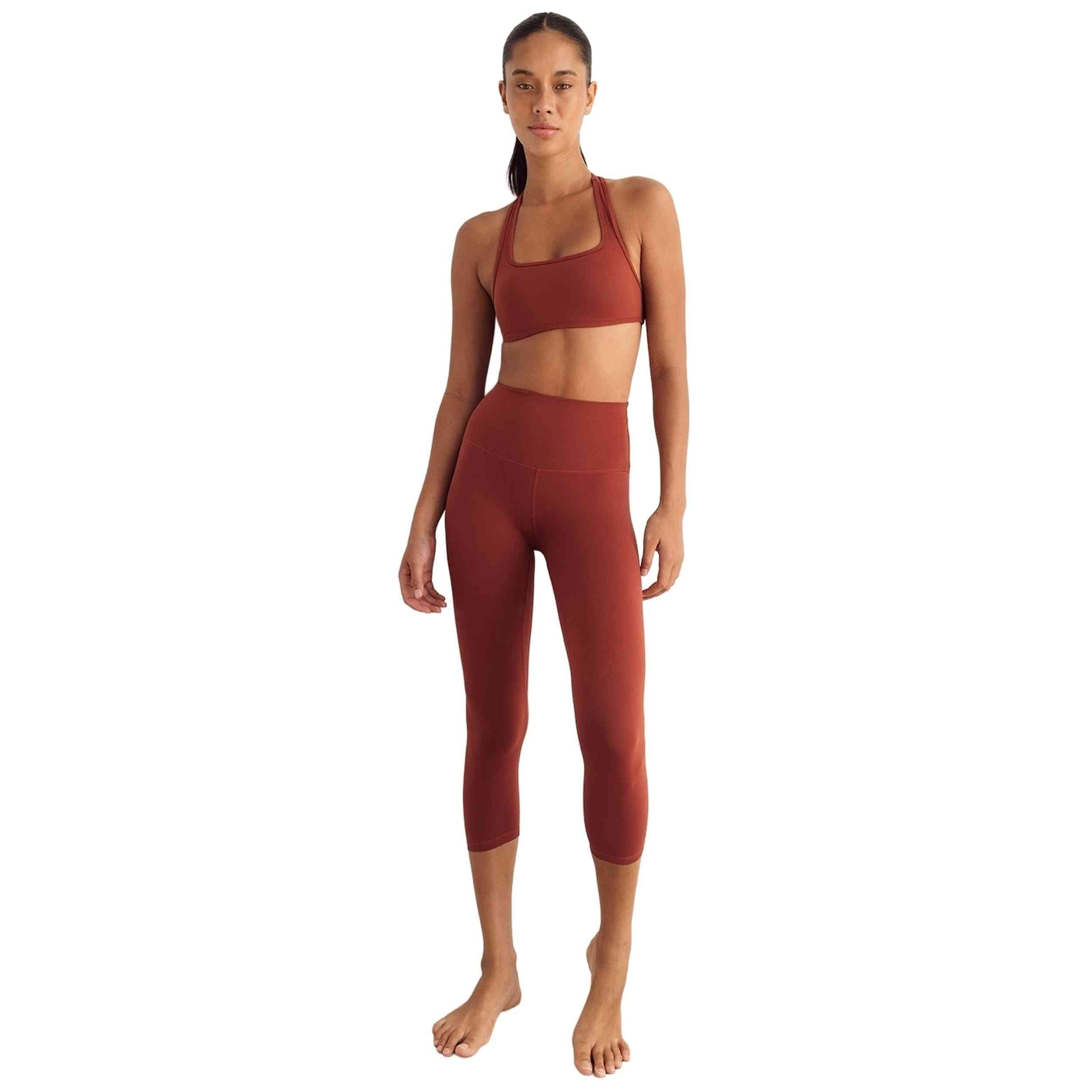 Imagen del producto con referencia LEGGINGS-CAPRI-WINE